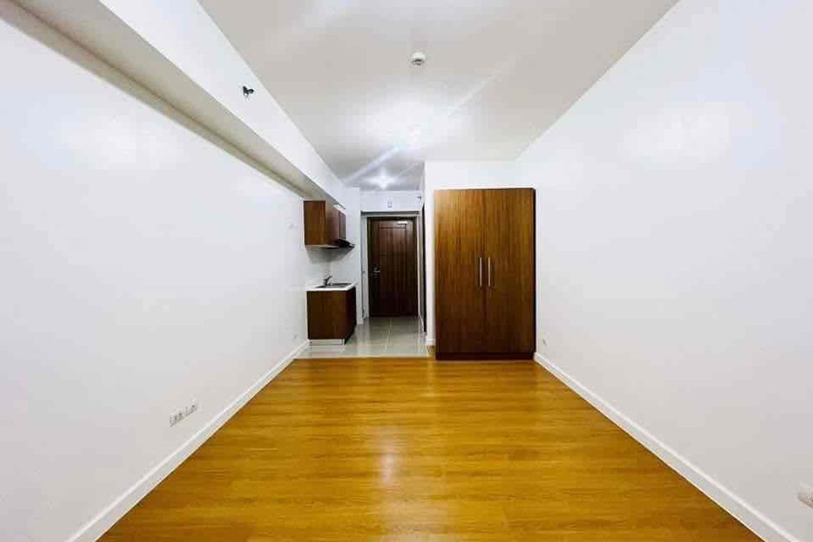 1 Bedroom Condo for Sale in Ermita, Manila, Metro Manila near LRT-1 Pedro Gil