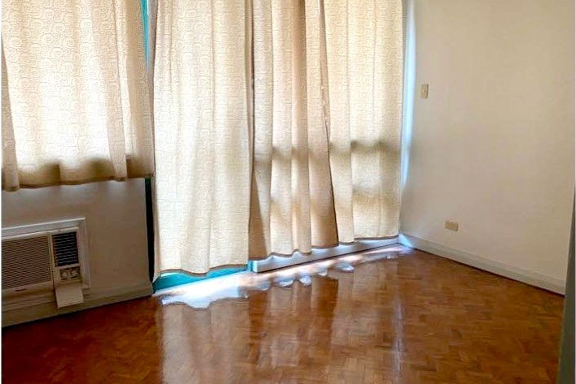 1 Bedroom Condo for Sale in Ermita, Manila, Metro Manila near LRT-1 Pedro Gil – photo 3