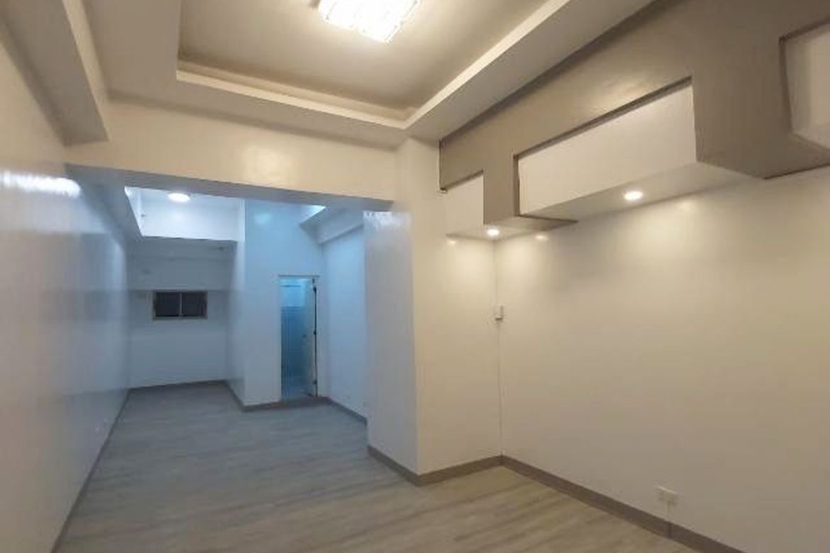 1 Bedroom Condo for Sale in Ermita, Manila, Metro Manila near LRT-1 Pedro Gil – photo 4