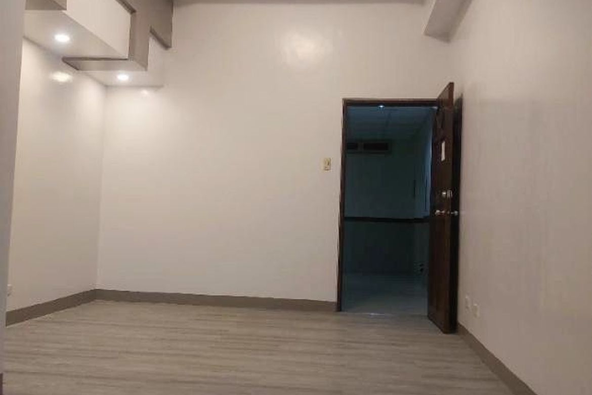 1 Bedroom Condo for Sale in Ermita, Manila, Metro Manila near LRT-1 Pedro Gil – photo 5