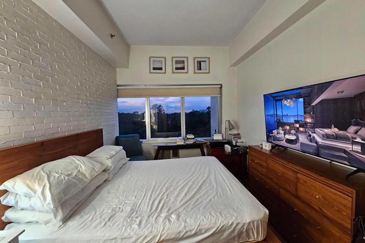 1 Bedroom Condo for Sale in Fairways Tower, BGC, Taguig – photo 6