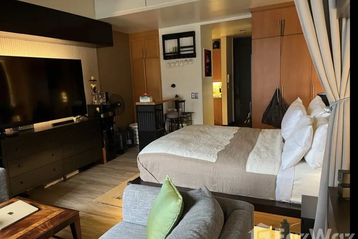 1 Bedroom Condo for Sale in Fairways Tower, BGC, Taguig – photo 9