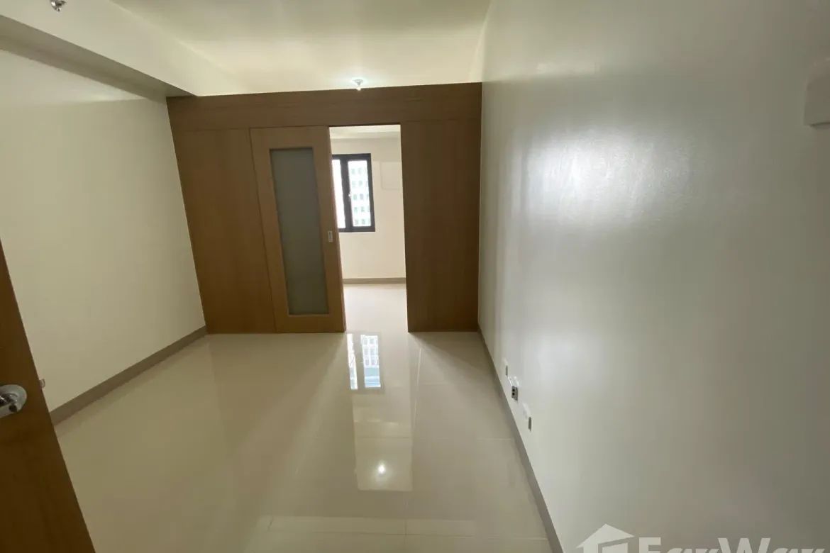 1 Bedroom Condo for Sale in Glam Residences, South Triangle, Quezon City, Metro Manila near MRT-3 Kamuning