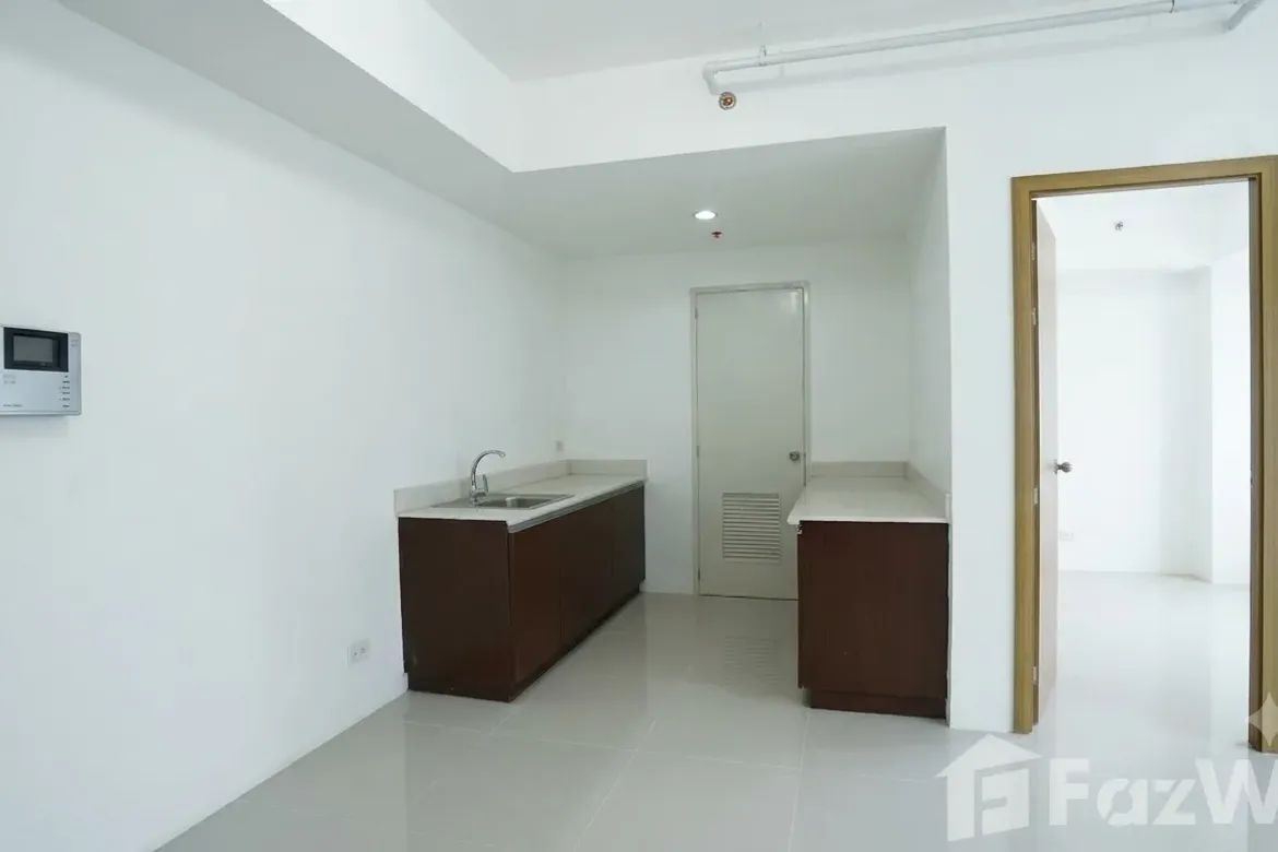 1 Bedroom Condo for Sale in Grand Riviera Suites, Ermita, Manila, Metro Manila near LRT-1 Pedro Gil – photo 6