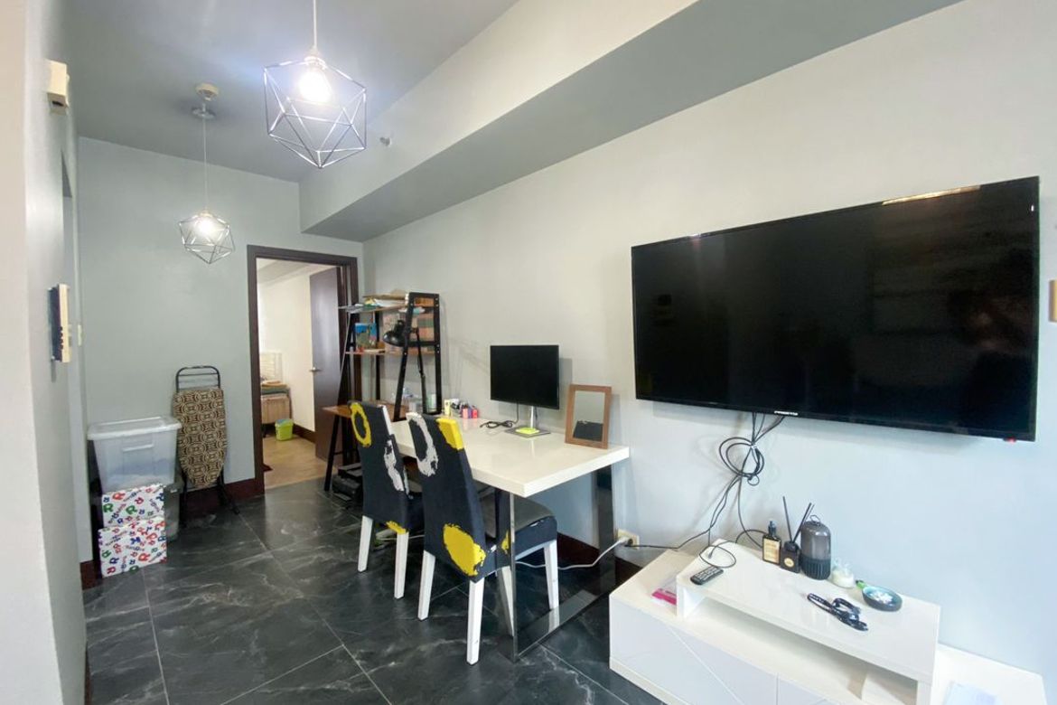 1 Bedroom Condo for Sale in Greenbelt Excelsior, San Lorenzo, Makati City