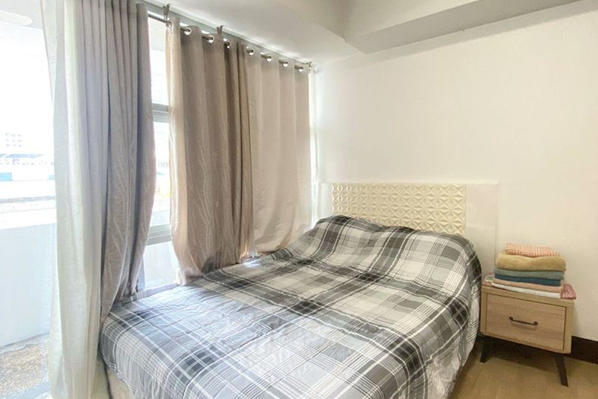1 Bedroom Condo for Sale in Greenbelt Excelsior, San Lorenzo, Makati City – photo 4