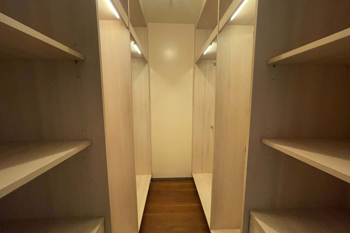1 Bedroom Condo for Sale in Greenhills, San Juan, Metro Manila near MRT-3 Santolan – photo 4