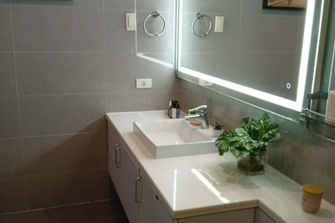 1 Bedroom Condo for Sale in Icon Residences, BGC, Taguig – photo 5