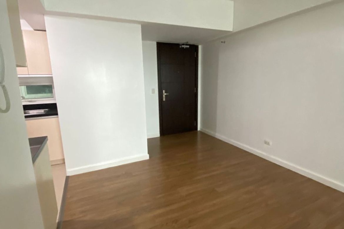1 Bedroom Condo for Sale in Kroma Tower, San Lorenzo, Makati City – photo 10