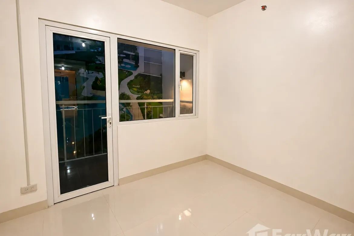 1 Bedroom Condo for Sale in Light 2 Residences, Barangka Ilaya, Mandaluyong, Metro Manila near MRT-3 Boni – photo 3