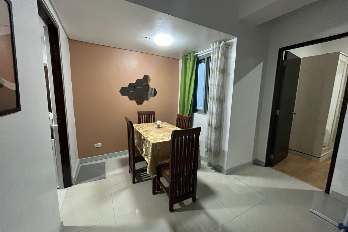 1 Bedroom Condo for Sale in Mayfair Tower, Ermita, Manila, Metro Manila near LRT-1 United Nations – photo 2
