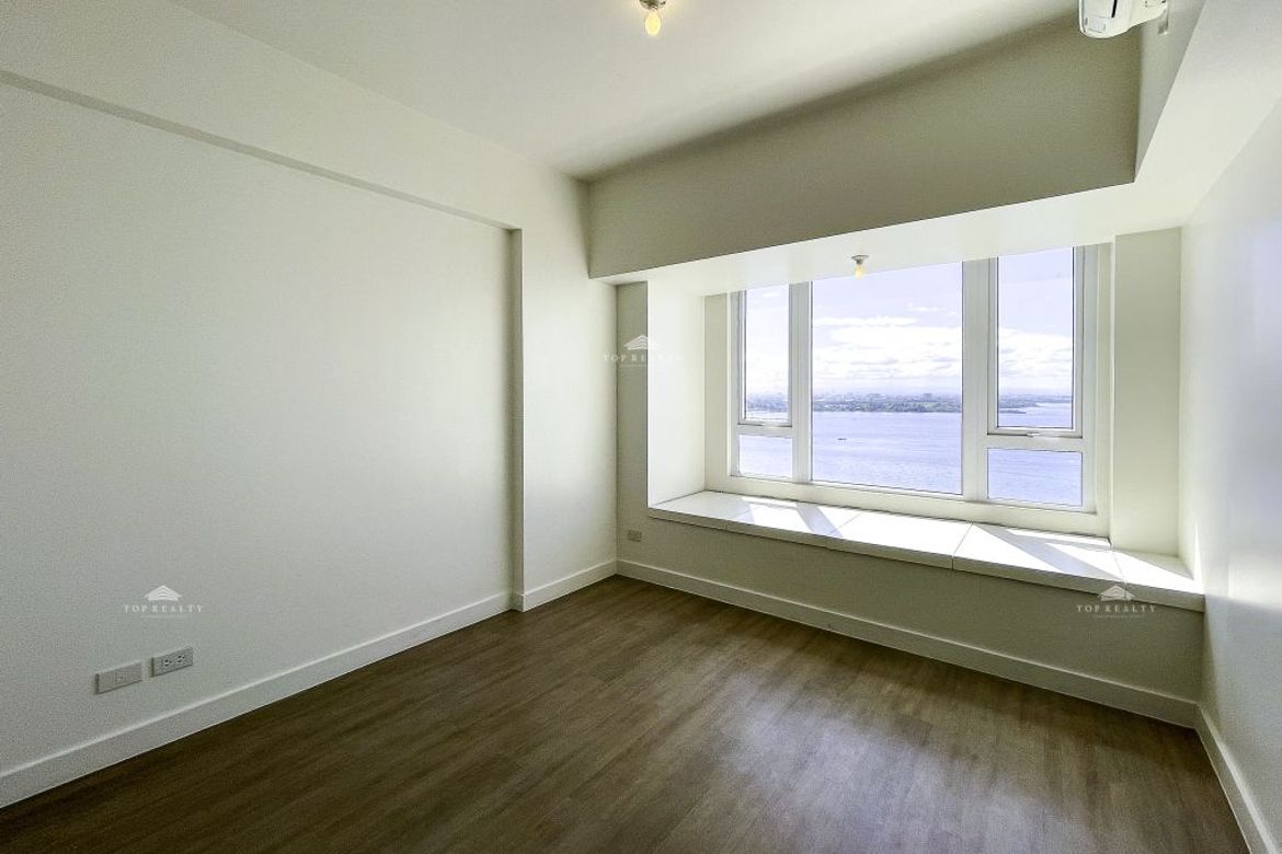 1 Bedroom Condo for Sale in Moonwalk, Parañaque, Metro Manila