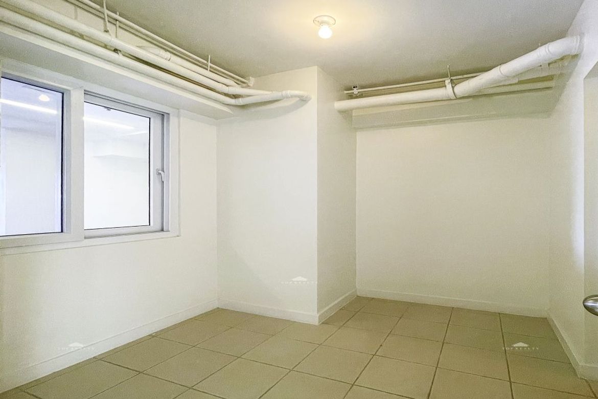 1 Bedroom Condo for Sale in Moonwalk, Parañaque, Metro Manila – photo 6