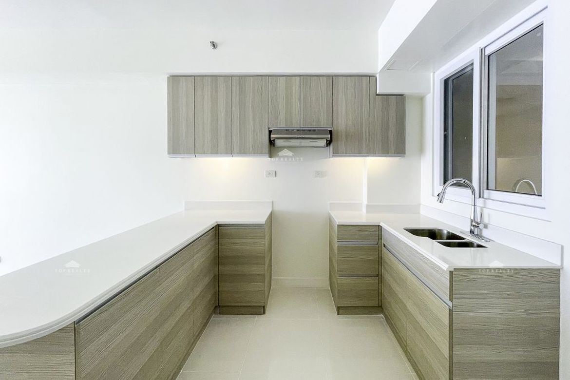 1 Bedroom Condo for Sale in Oak Harbor Residences, Don Bosco, Parañaque, Metro Manila