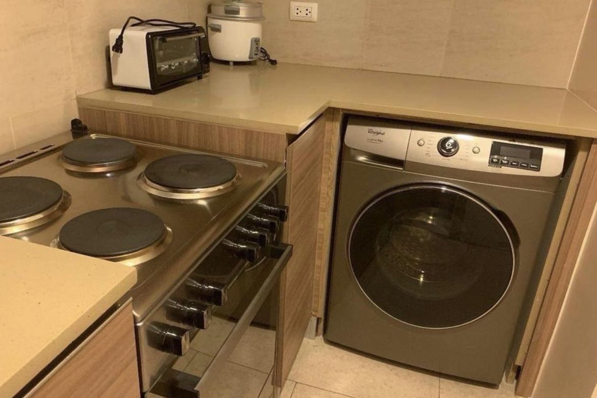 1 Bedroom Condo for Sale in One Shangri-La Place, Wack-Wack Greenhills, Mandaluyong, Metro Manila near MRT-3 Shaw Boulevard – photo 4