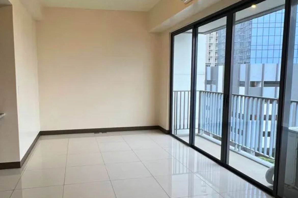 1 Bedroom Condo for Sale in One Shangri-La Place, Wack-Wack Greenhills, Mandaluyong, Metro Manila near MRT-3 Shaw Boulevard – photo 6