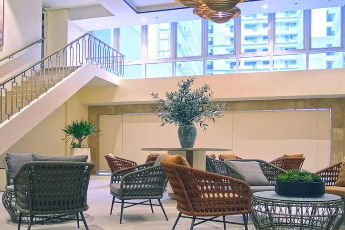 1 Bedroom Condo for Sale in One Shangri-La Place, Wack-Wack Greenhills, Mandaluyong, Metro Manila near MRT-3 Shaw Boulevard – photo 8