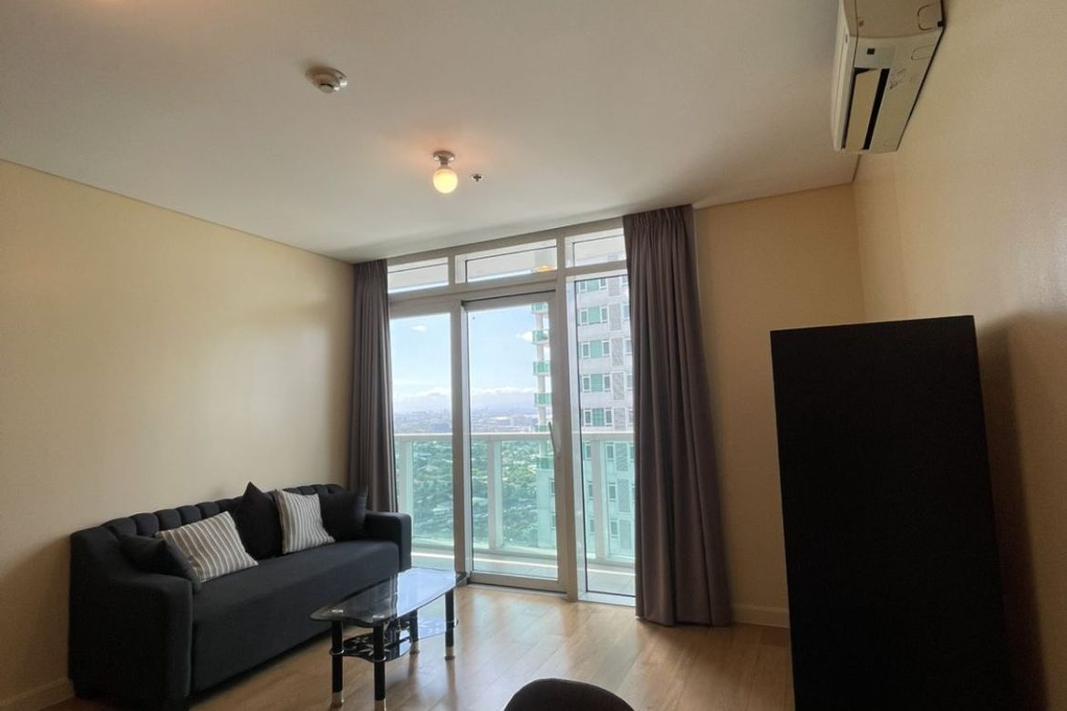 1 Bedroom Condo for Sale in Park Terraces, San Lorenzo, Makati City near MRT-3 Ayala – photo 11