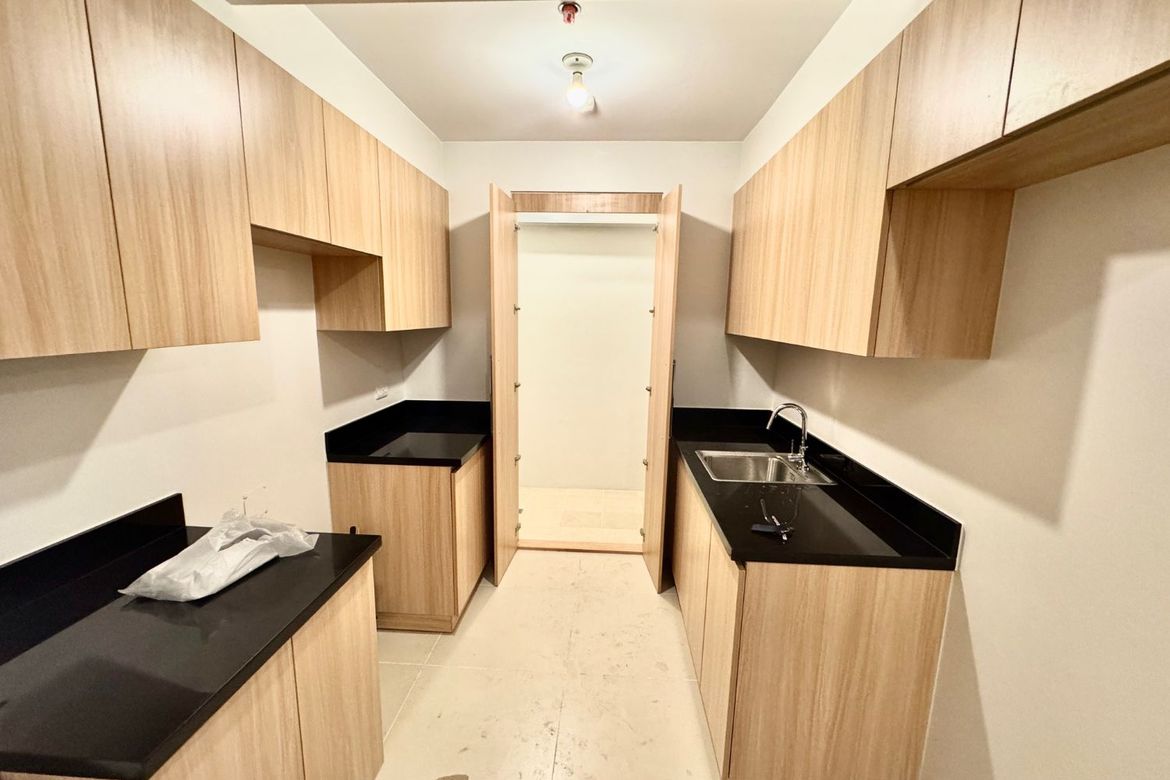 1 Bedroom Condo for Sale in Park Triangle Residences, BGC, Taguig – photo 2