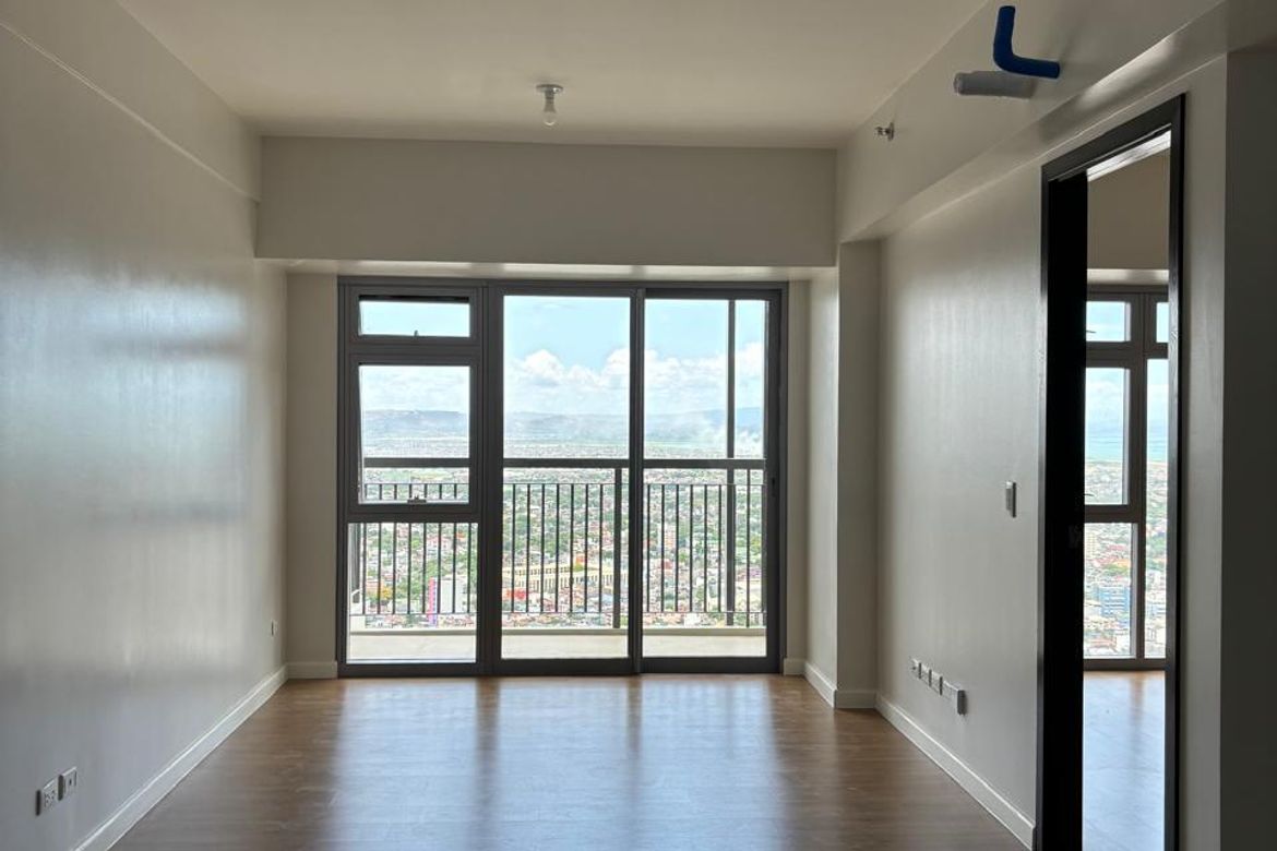1 Bedroom Condo for Sale in Park Triangle Residences, BGC, Taguig – photo 2