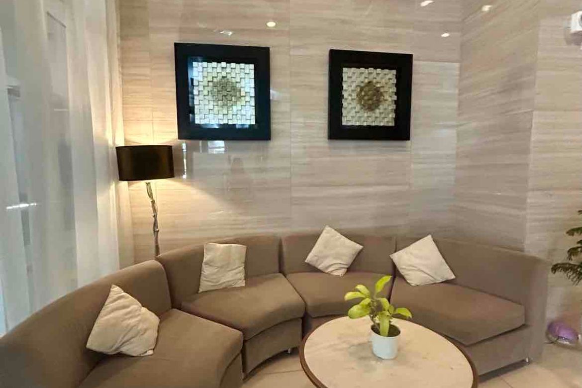 1 Bedroom Condo for Sale in Paseo De Roces, Pio Del Pilar, Makati, Metro Manila – photo 3