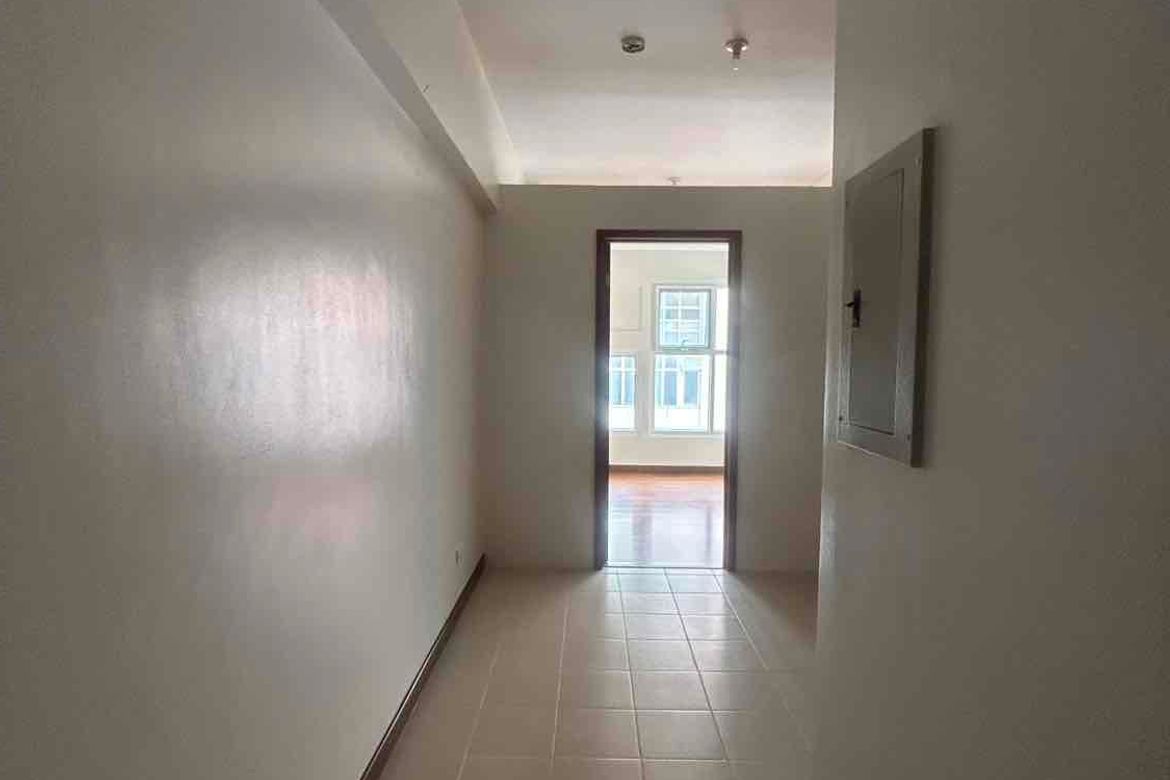 1 Bedroom Condo for Sale in Paseo De Roces, Pio Del Pilar, Makati, Metro Manila – photo 6
