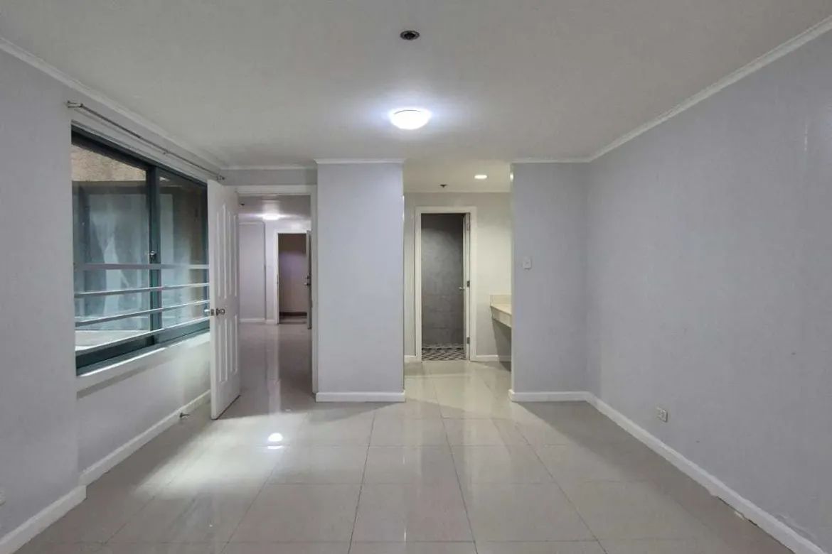 1 Bedroom Condo for Sale in Pio Del Pilar, Makati City