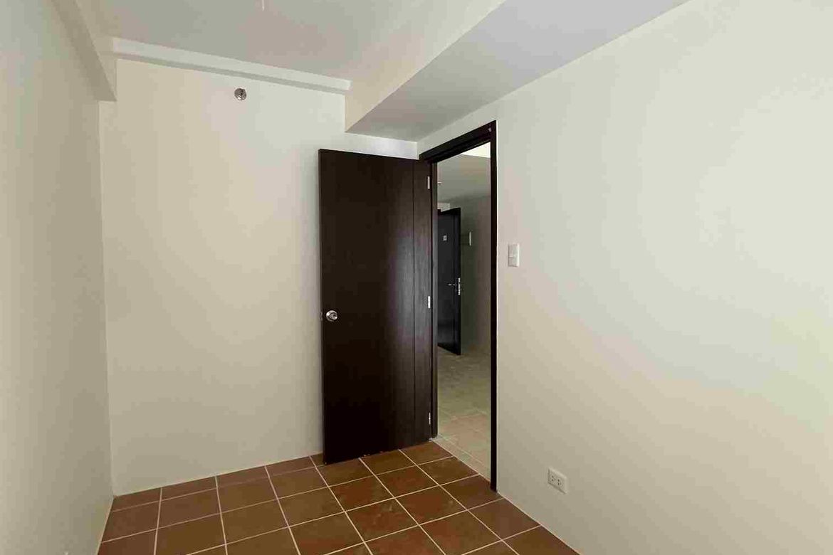 1 Bedroom Condo for Sale in Pioneer Woodlands, Barangka Ilaya, Mandaluyong, Metro Manila near MRT-3 Boni – photo 5