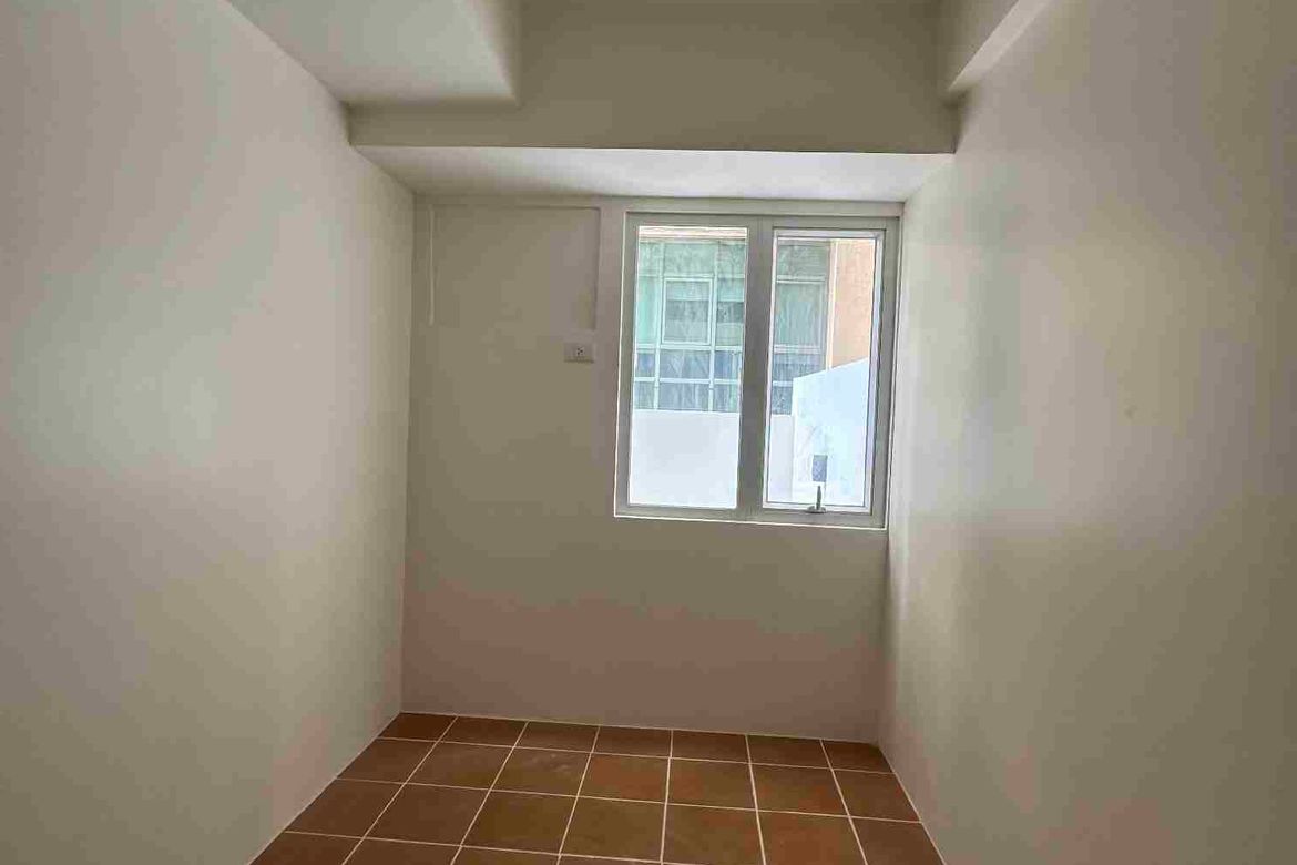1 Bedroom Condo for Sale in Pioneer Woodlands, Barangka Ilaya, Mandaluyong, Metro Manila near MRT-3 Boni – photo 6