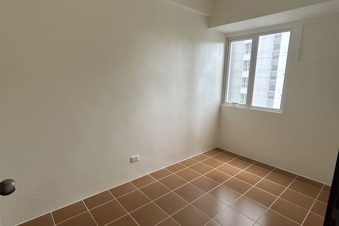 1 Bedroom Condo for Sale in Pioneer Woodlands, Barangka Ilaya, Mandaluyong, Metro Manila near MRT-3 Boni – photo 5