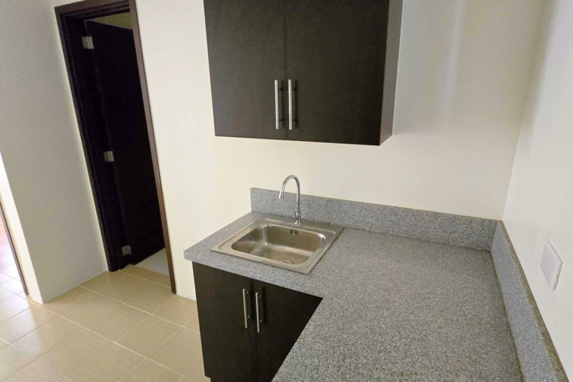 1 Bedroom Condo for Sale in Pioneer Woodlands, Barangka Ilaya, Mandaluyong, Metro Manila near MRT-3 Boni – photo 5