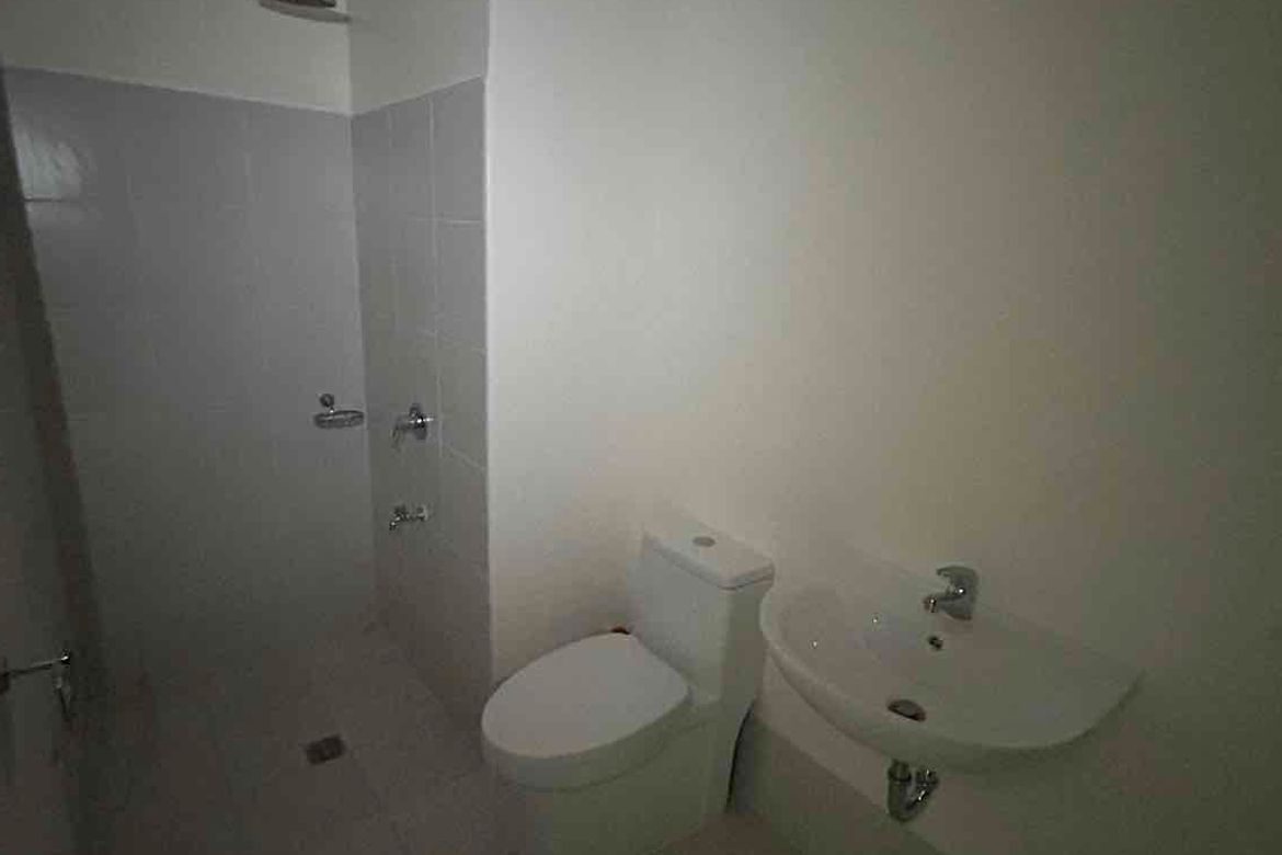 1 Bedroom Condo for Sale in Pioneer Woodlands, Barangka Ilaya, Mandaluyong, Metro Manila near MRT-3 Boni – photo 6