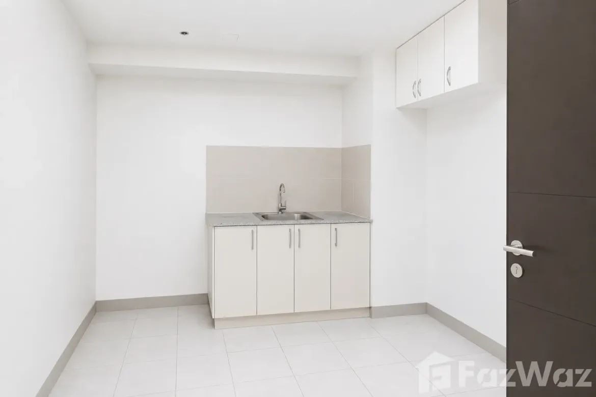 1 Bedroom Condo for Sale in Ramon Magsaysay, Quezon City, Metro Manila near LRT-1 Roosevelt – photo 4