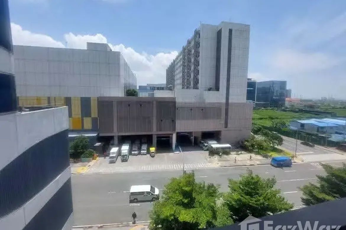 1 Bedroom Condo for Sale in S Residences, Barangay 76, Pasay, Metro Manila near LRT-1 EDSA – photo 3