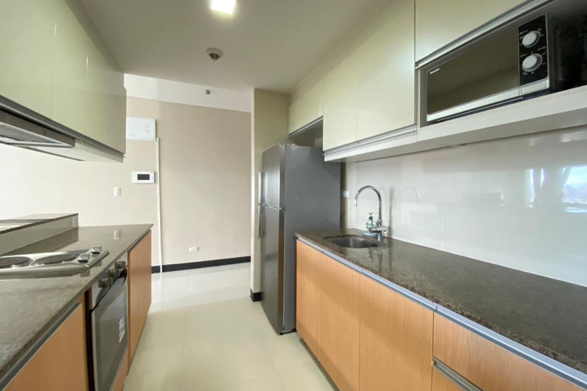 1 Bedroom Condo for Sale in Salcedo Skysuites, Bel-Air, Makati City – photo 6