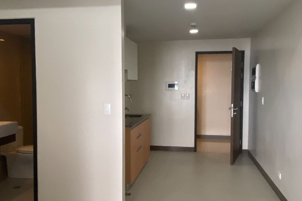 1 Bedroom Condo for Sale in San Antonio Residence, San Antonio, Makati City – photo 9