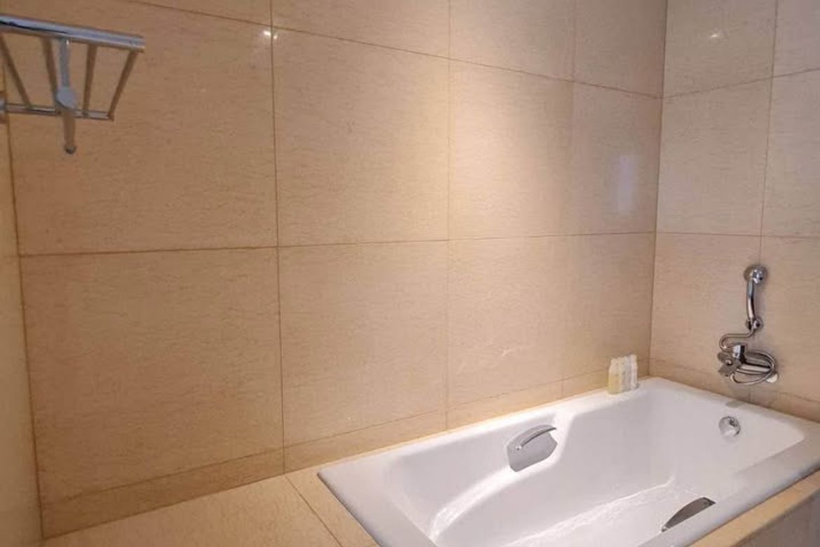 1 Bedroom Condo for Sale in San Lorenzo, Makati, Metro Manila near MRT-3 Ayala – photo 7