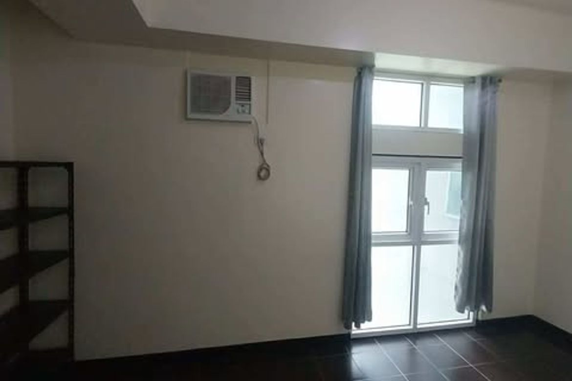 1 Bedroom Condo for Sale in San Lorenzo Place, Bangkal, Makati City near MRT-3 Magallanes – photo 7