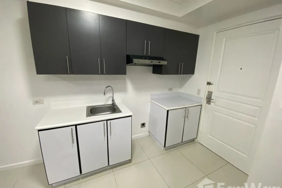 1 Bedroom Condo for Sale in Senta, San Lorenzo, Makati City – photo 7