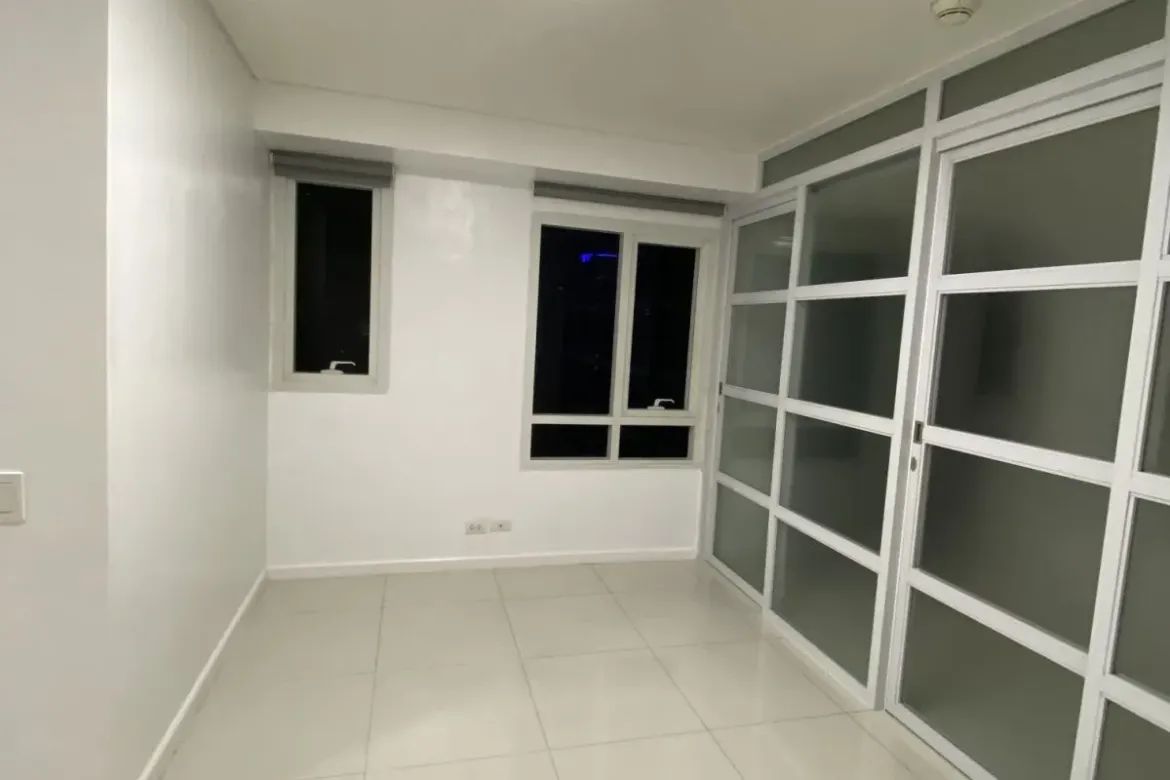 1 Bedroom Condo for Sale in Senta, San Lorenzo, Makati City – photo 10