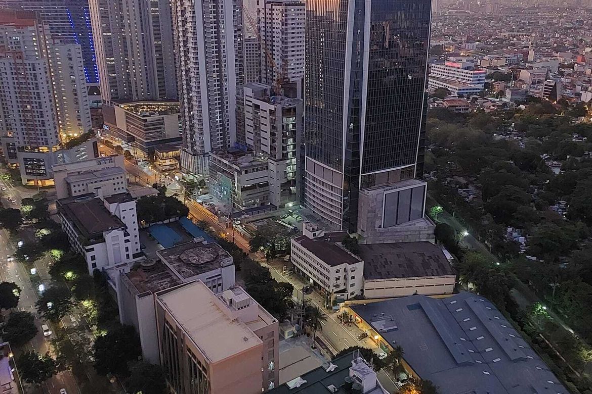 1 Bedroom Condo for Sale in Shang Salcedo Place, Bel-Air, Makati City