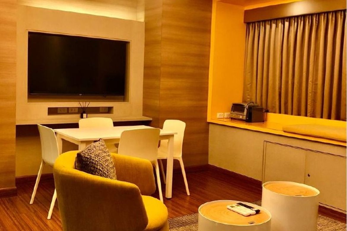 1 Bedroom Condo for Sale in Shang Salcedo Place, Bel-Air, Makati City