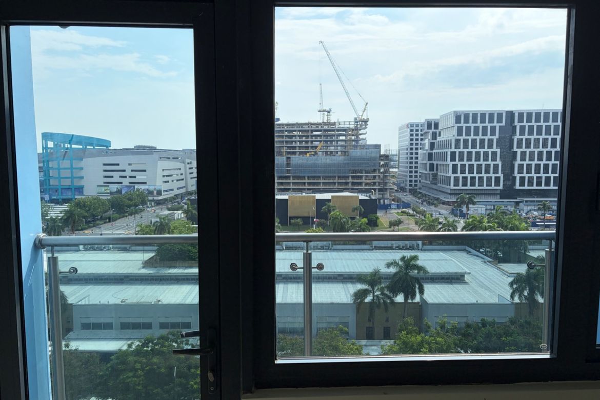 1 Bedroom Condo for Sale in Shore 3 Residences, Barangay 76, Pasay, Metro Manila near LRT-1 EDSA – photo 8