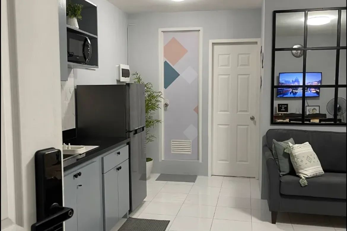 1 Bedroom Condo for Sale in South Triangle, Quezon City, Metro Manila near MRT-3 Kamuning – photo 3