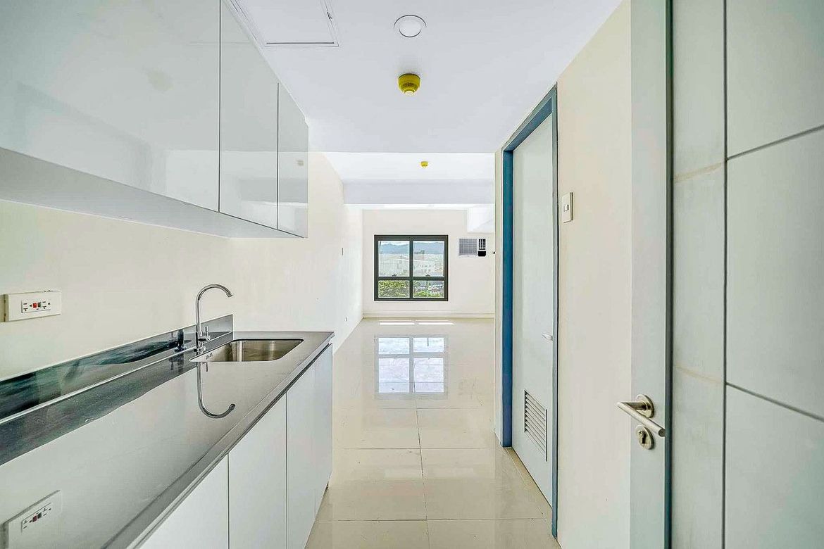 1 Bedroom Condo for Sale in Subangdaku, Mandaue, Cebu