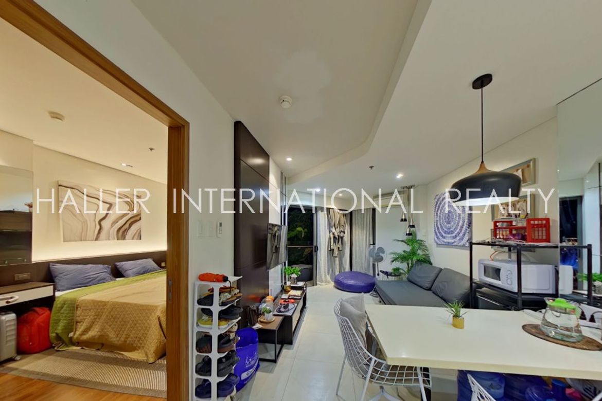 1 Bedroom Condo for Sale in Tambuli Seaside Living, Mactan, Lapu-Lapu, Cebu – photo 2