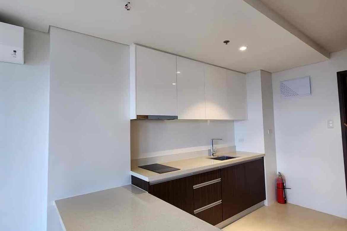 1 Bedroom Condo for Sale in Tambuli Seaside Living, Mactan, Lapu-Lapu, Cebu – photo 2