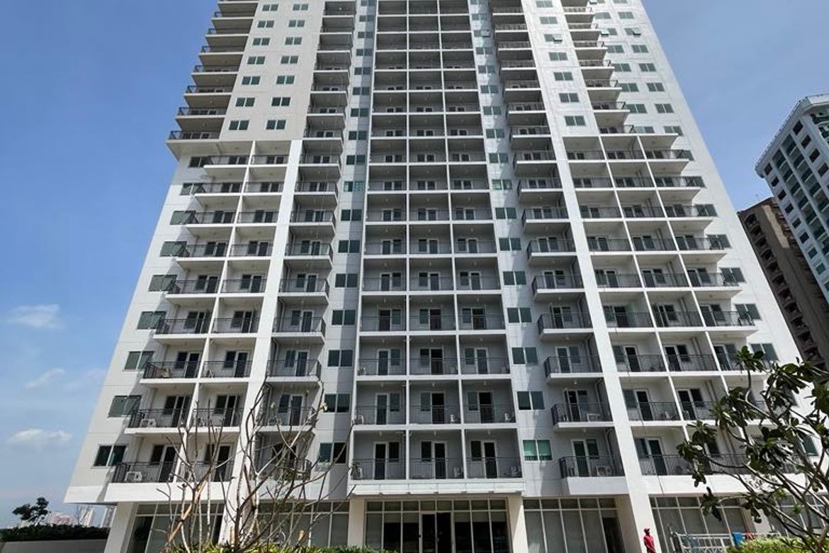 1 Bedroom Condo for Sale in The Connor at Greenhills, Greenhills, San Juan, Metro Manila near MRT-3 Santolan