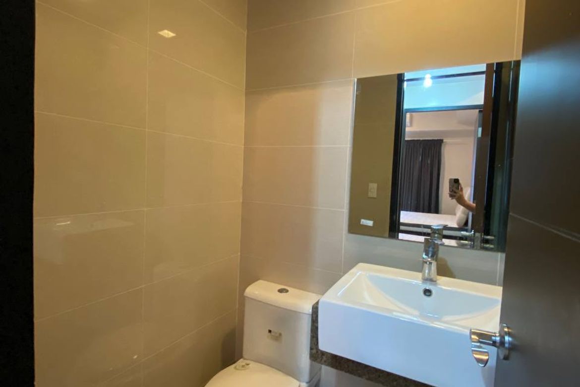 1 Bedroom Condo for Sale in The Ellis, Bel-Air, Makati City – photo 9