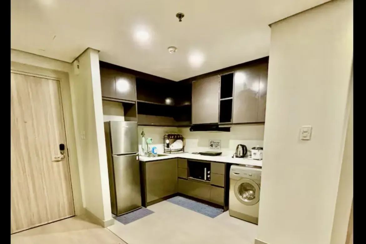1 Bedroom Condo for Sale in The Residences at Bonifacio Civic Center, BGC, Taguig – photo 3